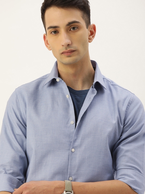 

Calvin Klein Jeans Men Blue Slim Fit Solid Casual Shirt