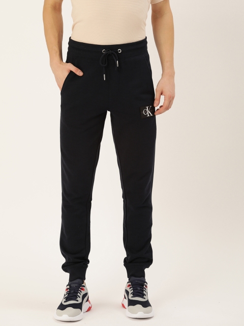 

Calvin Klein Jeans Men Black Slim Fit Solid Joggers