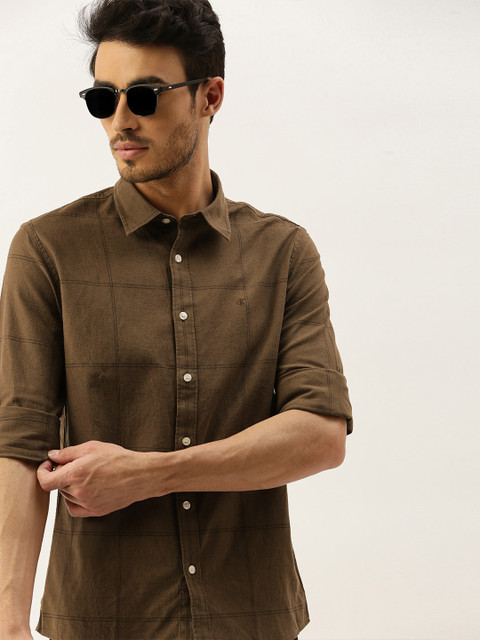 

Calvin Klein Jeans Men Brown Regular Fit Checked Casual Shirt