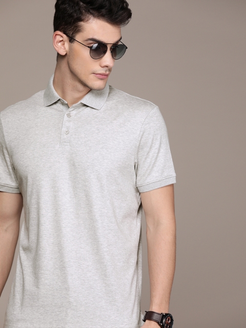 

Calvin Klein Jeans Men Grey Solid Polo Collar T-shirt