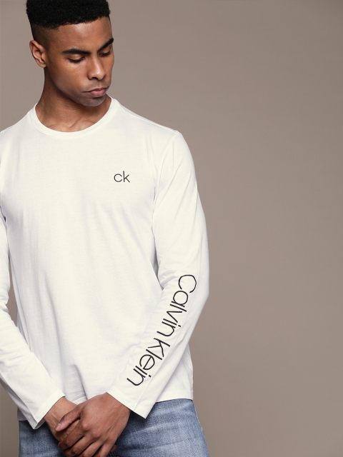 

Calvin Klein Jeans Men White Solid Round Neck T-shirt