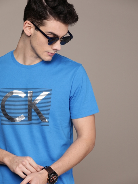 

Calvin Klein Jeans Men Blue Printed Round Neck T-shirt