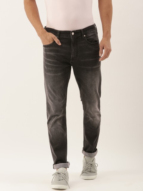 

Calvin Klein Jeans Men Black Athletic Tapered Fit Mid-Rise Low Distress Stretchable Jeans