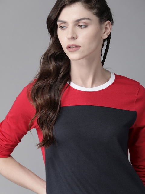 

Roadster Women Navy Blue & Red Colourblocked Round Neck T-shirt