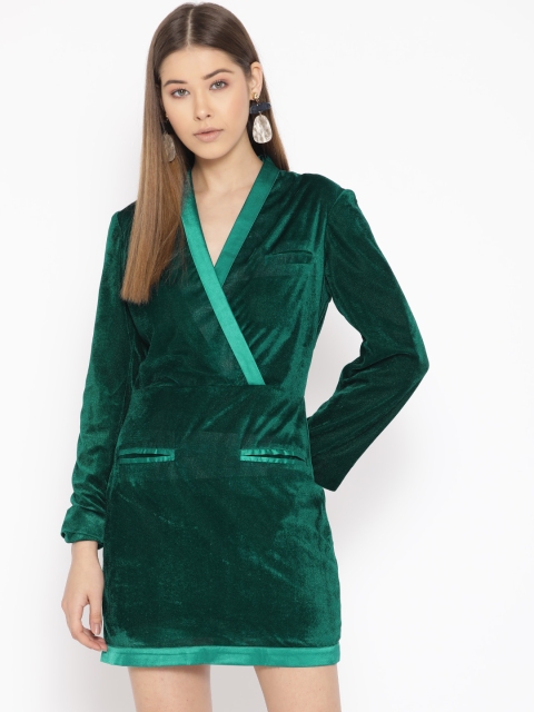 

DODO & MOA Women Green Velvet Finish Wrap Dress