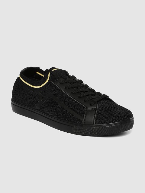 

Flying Machine Men Black ARGUS Sneakers