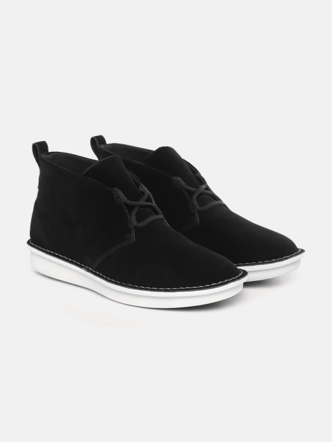 

Clarks Men Black Solid Mid-Top Derbys