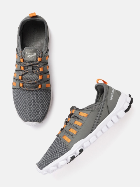 

Reebok Men Charcoal Grey Identity Flex Xtreme LP Woven Design Running Shoes