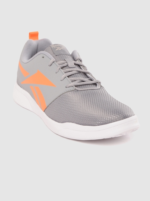 

Reebok Men Grey Woven Design Tread Revolution Advantage LP Running Shoes