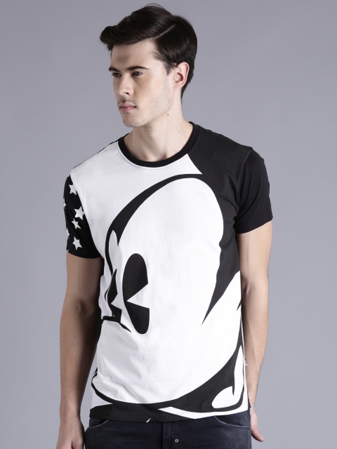

Kook N Keech Disney Men White & Black Printed Round Neck T-shirt