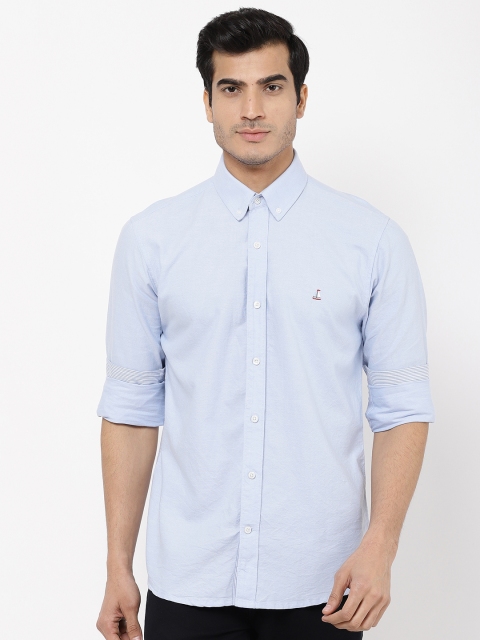 

STROP Men Blue Regular Fit Solid Casual Shirt