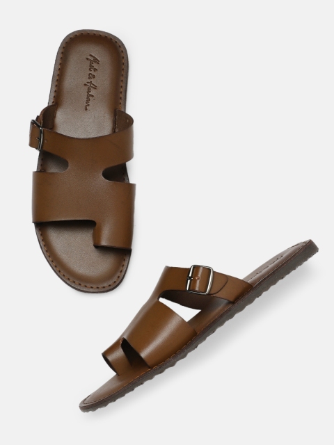 

Mast & Harbour Men Brown Comfort Sandals