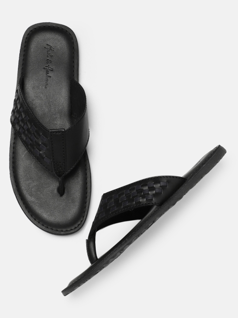 

Mast & Harbour Men Black Comfort Sandals