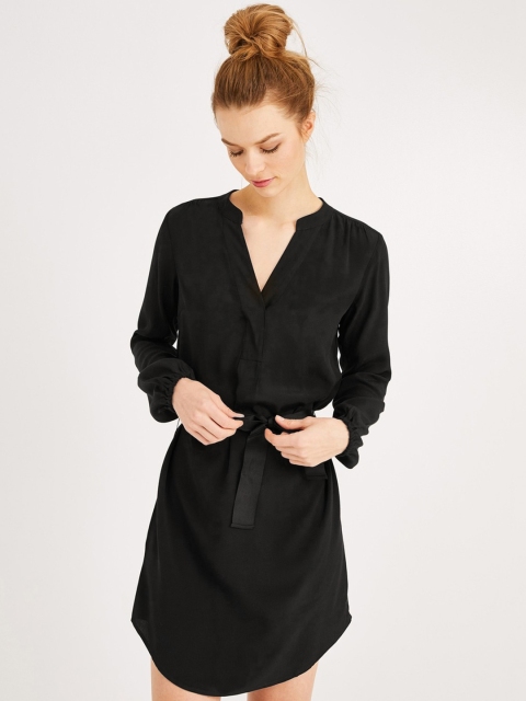 

promod Women Black Solid Curved Hem Fit and Flare Dress
