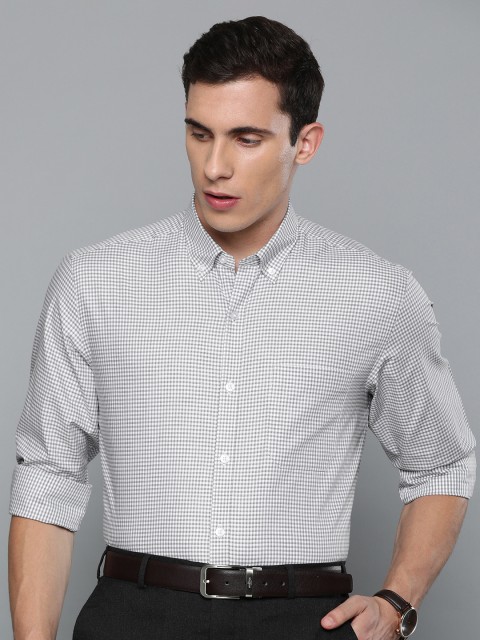 

Louis Philippe Men White & Grey Slim Fit Checked Formal Shirt
