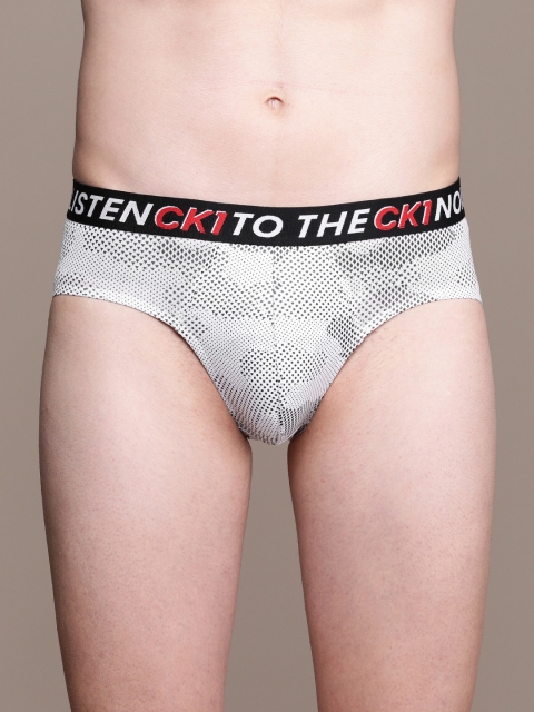 

Calvin Klein Underwear Men White & Black Printed Briefs NB2375LC2