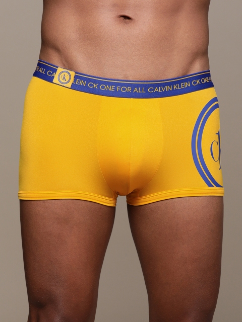 

Calvin Klein Underwear Yellow Printed Low Rise Trunk NB2361TR7