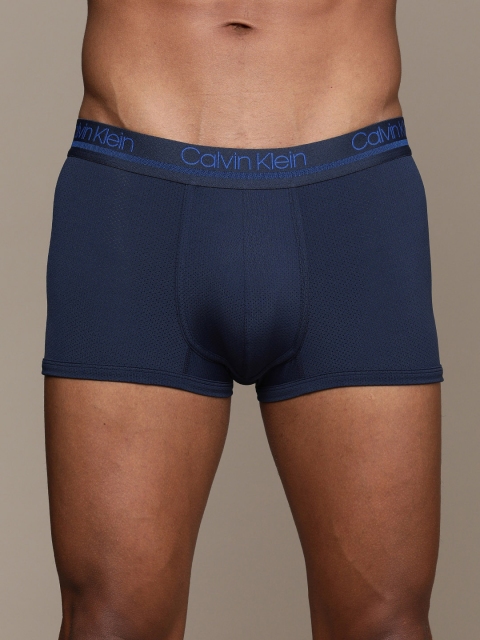

Calvin Klein Underwear Men Navy Blue Solid Low Rise Trunk NB21748SB
