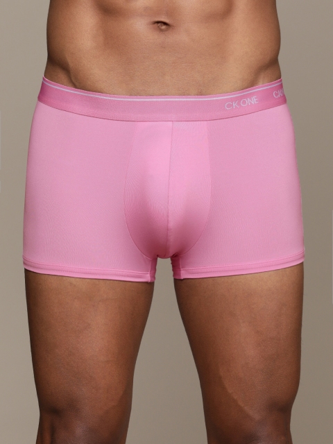 

Calvin Klein Underwear Men Pink Solid Low Rise Trunk NB2225EP9