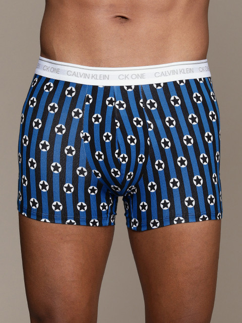 

Calvin Klein Underwear Men Blue & Black Printed Low Rise Trunk NB2216SP8