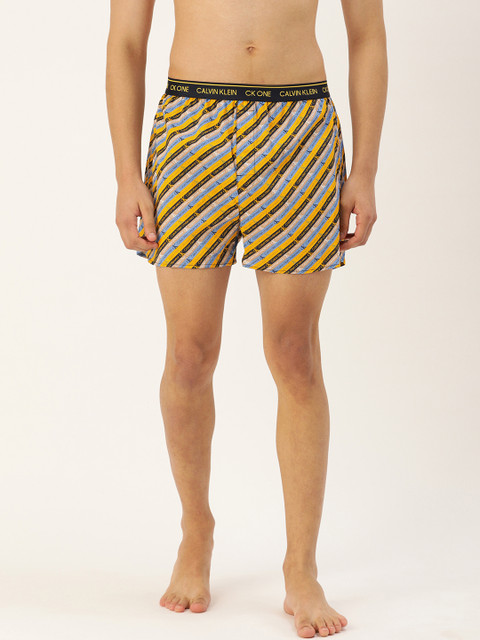 

Calvin Klein Underwear Men Yellow & Blue Slim Fit Brand Logo Printed Boxers NB2998DL2