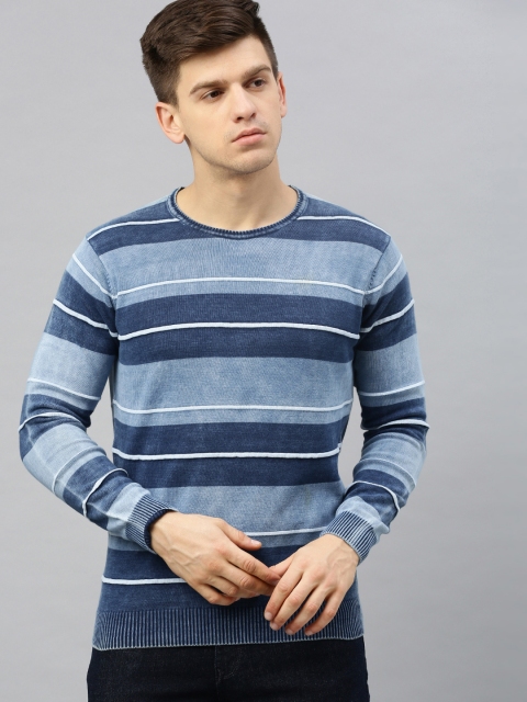 

SPYKAR Men Blue & White Striped Slim Fit Round Neck T-shirt