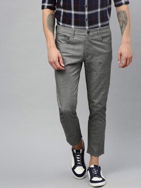 

SPYKAR Men Grey Tapered Fit Solid Regular Trousers