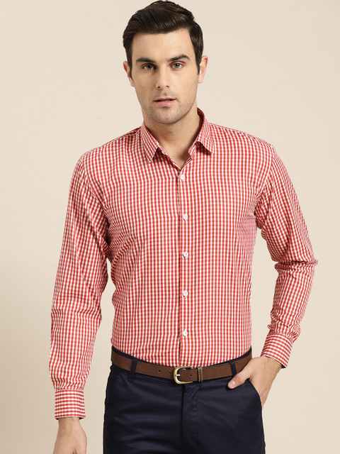 

SOJANYA Men Red & White Classic Fit Checked Formal Shirt