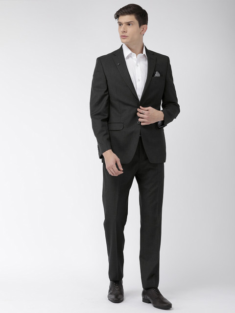 

Raymond Men Charcoal Grey Solid Contemporary Fit Single-Breasted Formal Suit