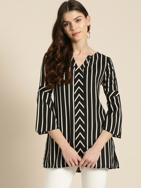 

Qurvii Plus Size Women Black White Striped A-Line Top