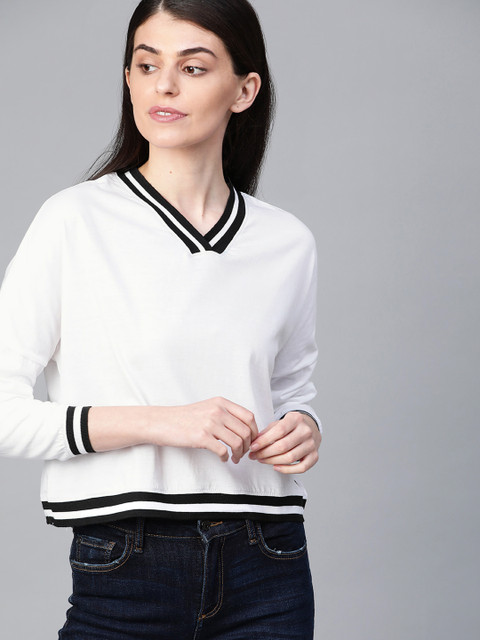 

Roadster Women White Solid V-Neck T-shirt