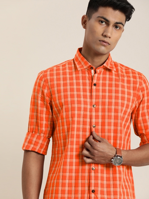 

INVICTUS Men Orange Slim Fit Checked Casual Shirt