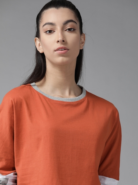 

Roadster Women Rust Orange Pure Cotton Solid Round Neck T-shirt