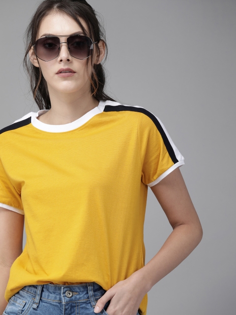 

Roadster Women Yellow Solid Round Neck Pure Cotton T-shirt with Contrast Taping