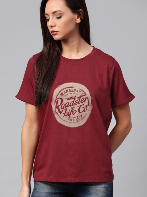 

Roadster Women Maroon & Beige Brand Logo Printed Round Neck T-shirt