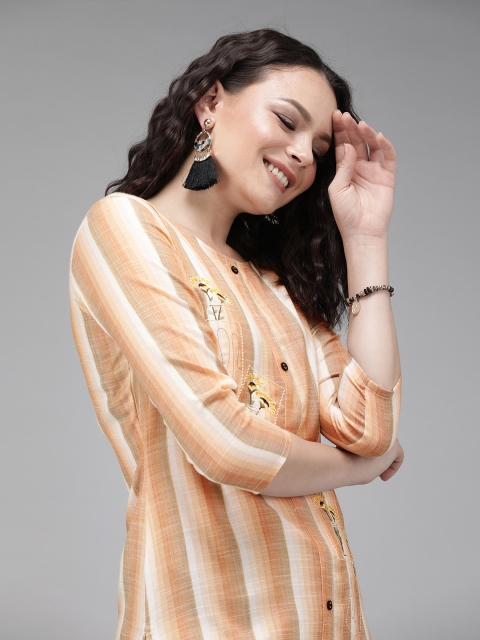 

Yufta Women Beige & Green Printed straight Kurta With Embroidered Detail