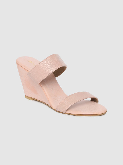 

Mast & Harbour Women Pink Solid Block Heels