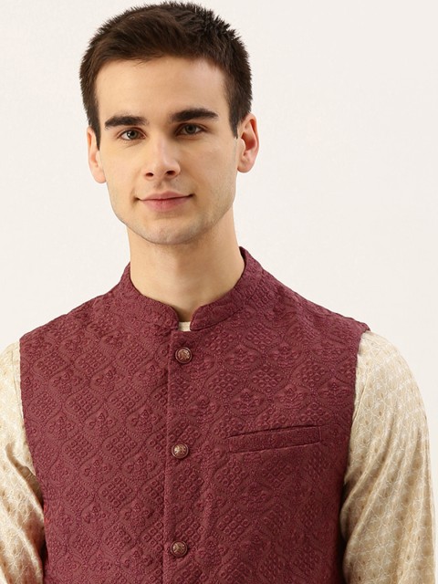

House of Pataudi Men Maroon Embroidered Nehru Jacket