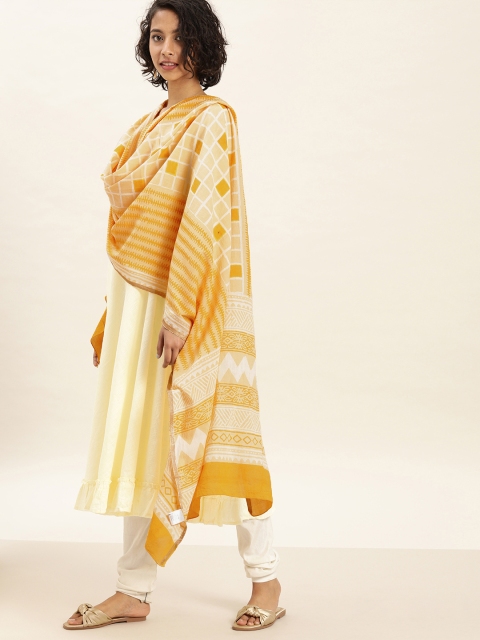 

Taavi Women Yellow & Off-White Bagru Hand Block Print Sustainable Dupatta