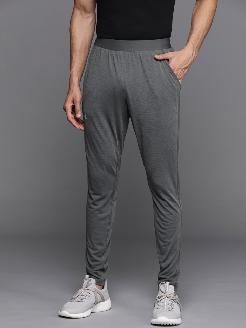 

UNDER ARMOUR Men Charcoal Grey Streaker 2.0 Shift Self-Striped Slim Fit Track Pants
