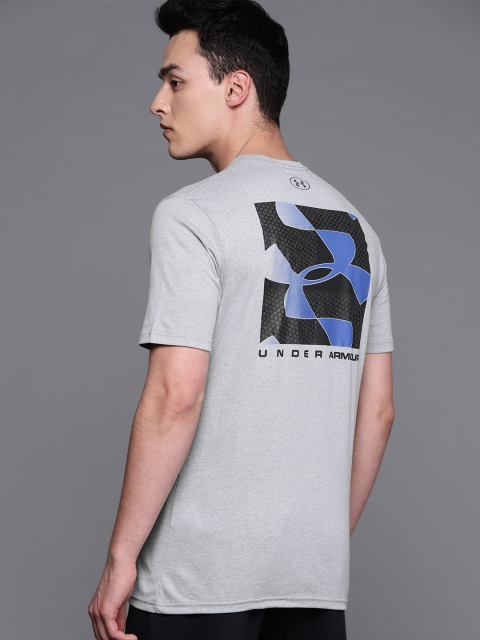 

UNDER ARMOUR Men Grey & Black Placement Printed Reflection Sports T-shirt