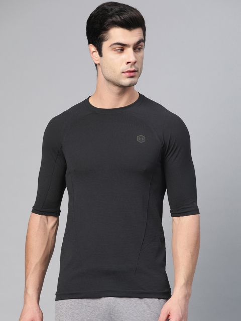 

UNDER ARMOUR Men Black Solid Rush Seamless Compression T-shirt