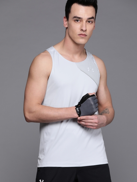 

UNDER ARMOUR Men Grey Qualifier Iso-Chill Singlet Solid Running T-shirt