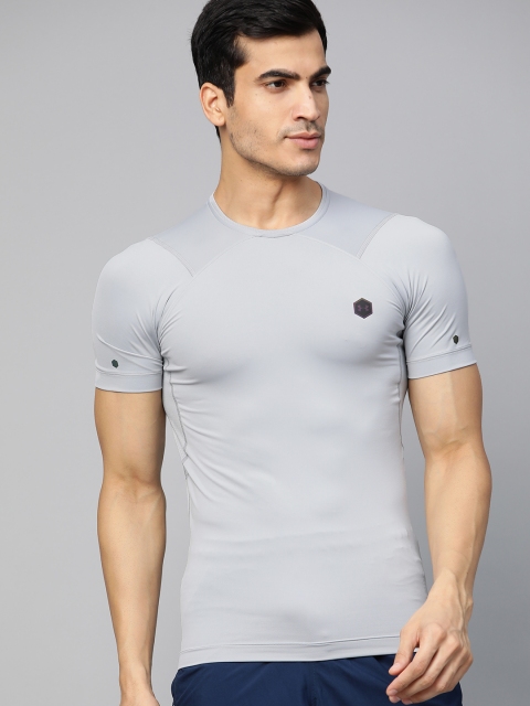 

UNDER ARMOUR Men Grey Compression Fit Solid Heat Gear Rush Training T-Shirt
