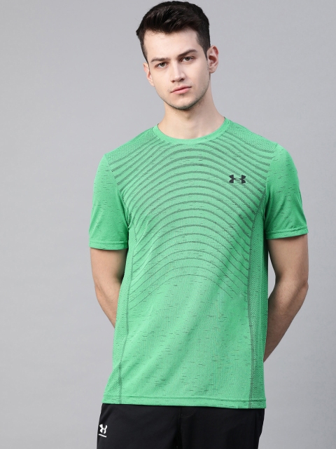 

UNDER ARMOUR Men Green & Black Self Design Seamless Wave Training T-shirt