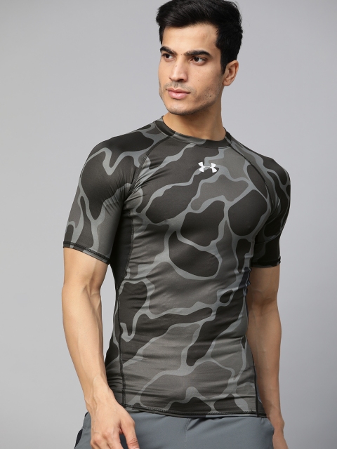 

UNDER ARMOUR Men Black & Charcoal Grey Printed HeatGear Training T-Shirt