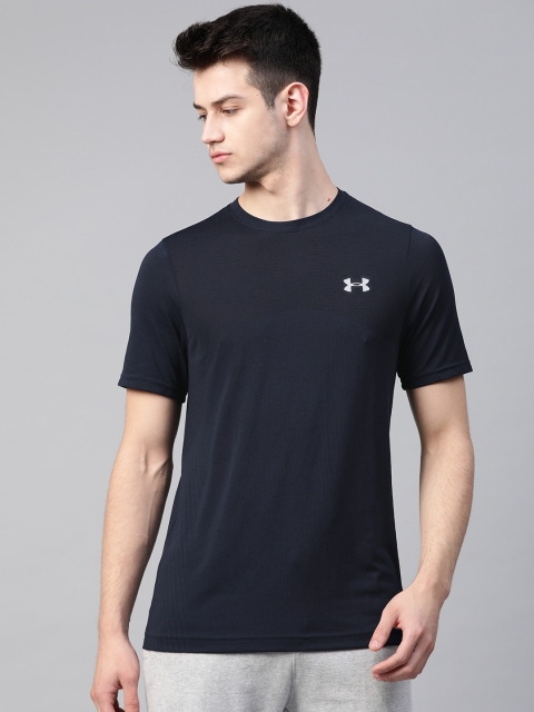 

UNDER ARMOUR Men Navy Blue Solid Seamless Gym T-shirt