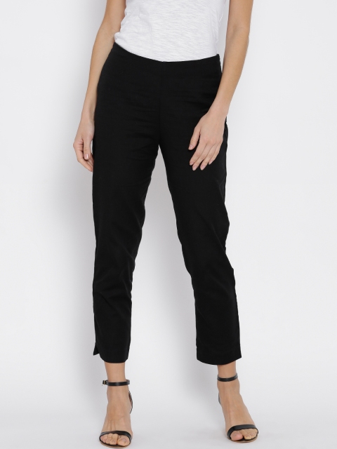

Aurelia Black Ankle-Length Trousers