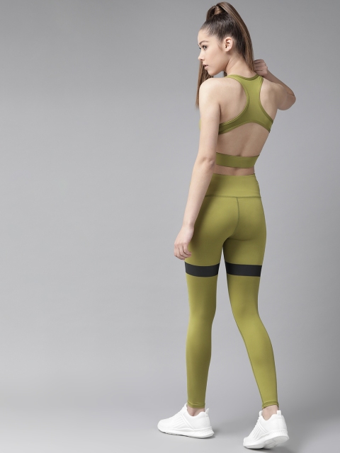 

VOXATI Women Green Solid Sports Bra & Tights Training Set