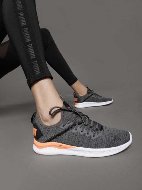 

Puma Women Grey & Black IGNITE Flash evoKNIT Running Shoes